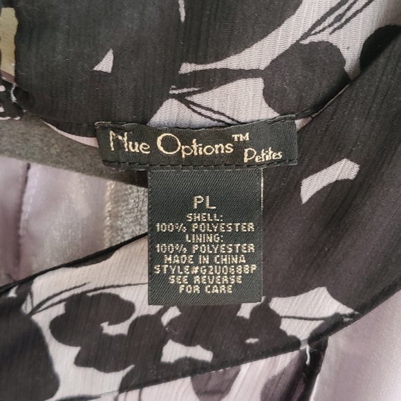 🏷Need Options Petite blouse - Picture 8 of 8